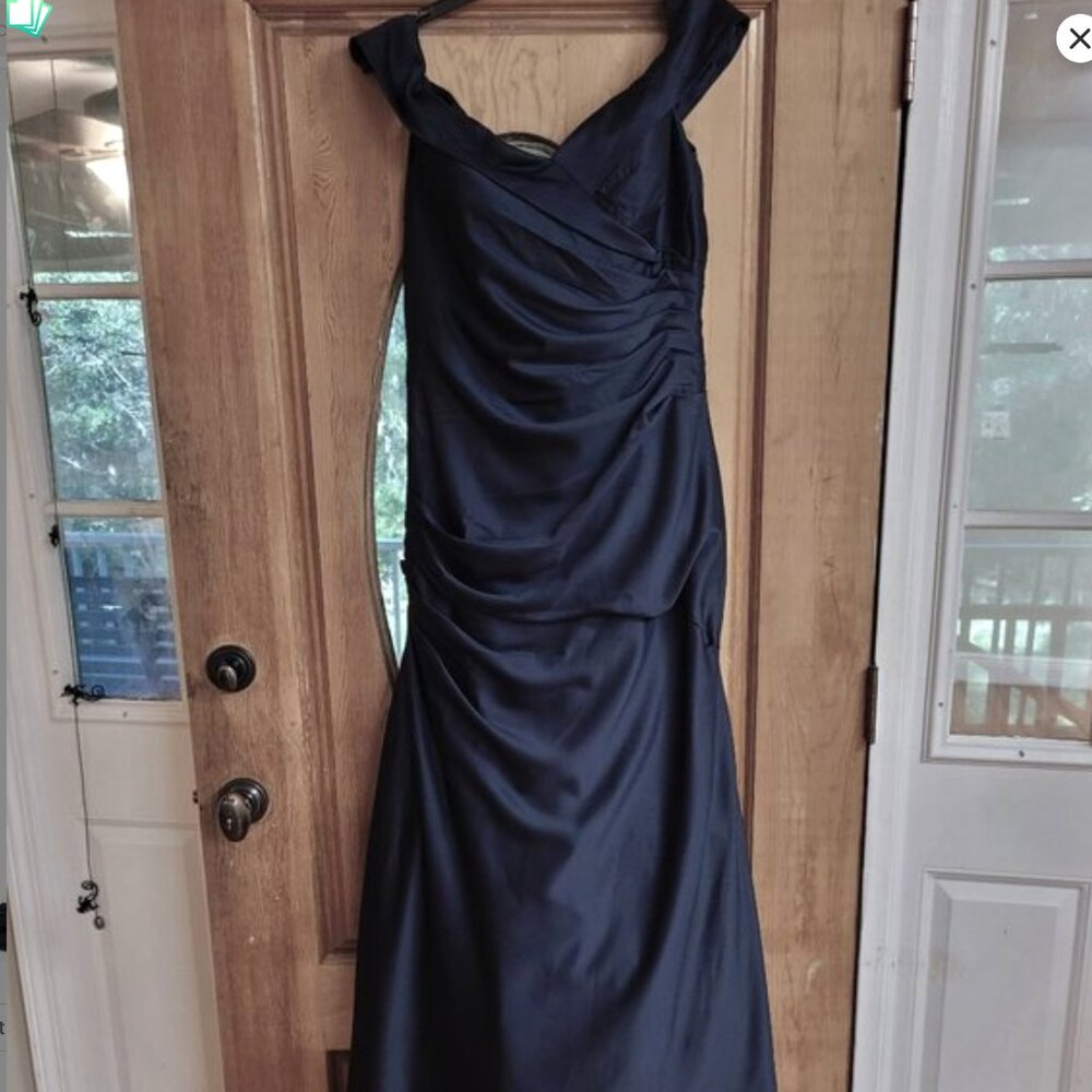 La Femme Off Shoulder Ruched Satin Trumpet Gown in Midnight Blue, size 10, NWOT! - Picture 8 of 11